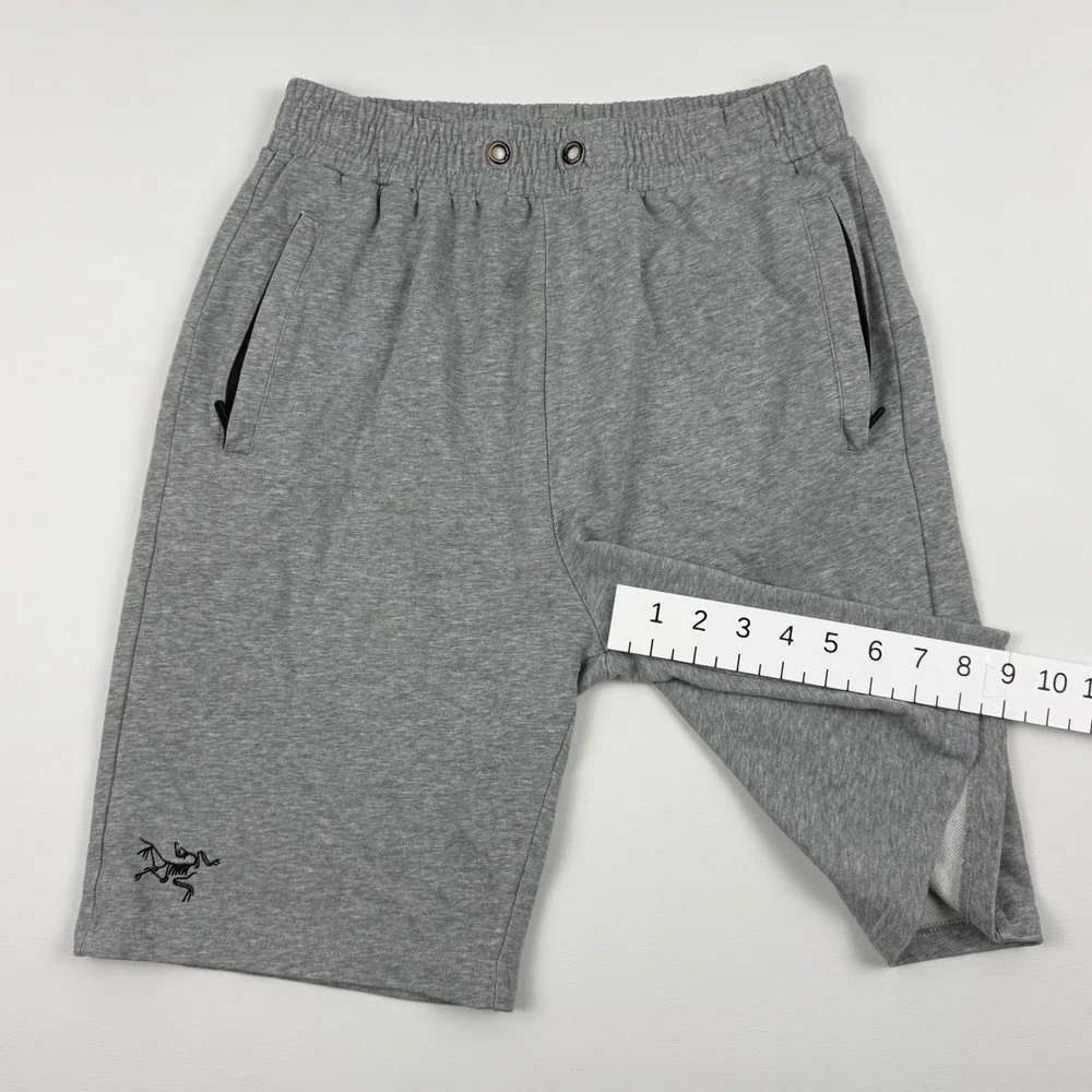 Arc'teryx Men's Athletic Shorts in Heather Gray